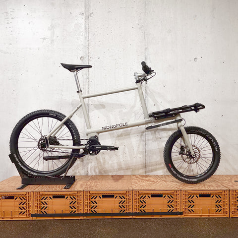 Miete Cargo-Packing Fahrrad MONoPOL Silk Grey M (175 - 185cm)