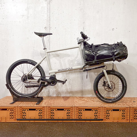 Miete Cargo-Packing Fahrrad MONoPOL Silk Grey M (175 - 185cm)