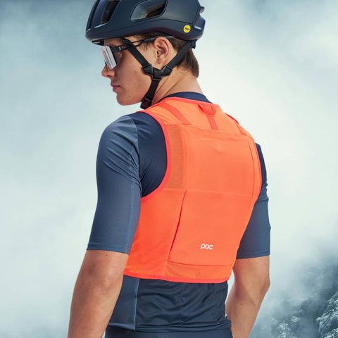 POC Unisex Ultra Weste Trageansicht