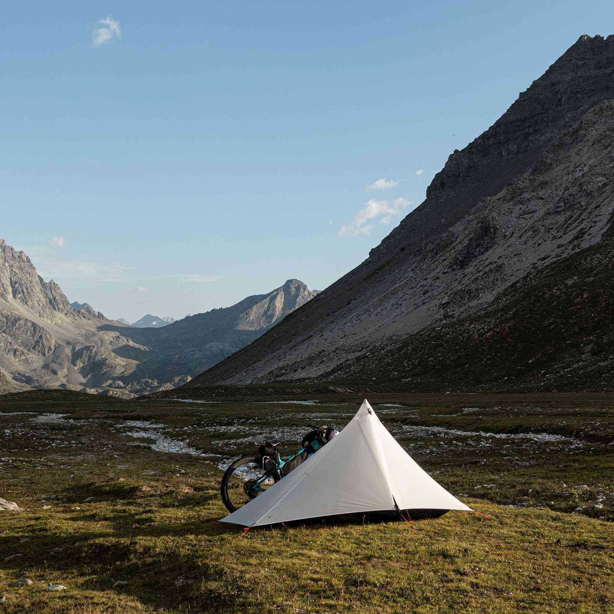Miete APEX1 – Bikepacking Zelt System für 1 Person