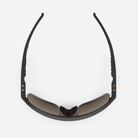 Draufsicht der Ileve N°4 Lite Fahrradbrille in Schwarz, zeigt flexible, verstellbare Bügel und leicht gebogene Form für optimalen Sitz.