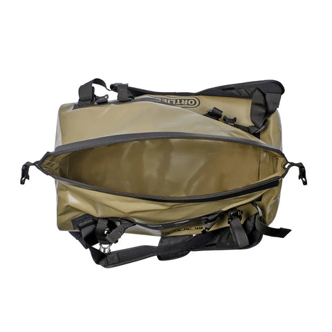 Wasserdichte Ortlieb Duffle RC Lenkertasche aus robustem Material in Schwarz/Oliv, mit Rollverschluss und beidseitigem Zugriff, ideal für Fahrradreisetaschen.
